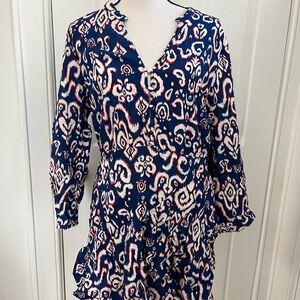 Zara Blue and White Patterned Garment